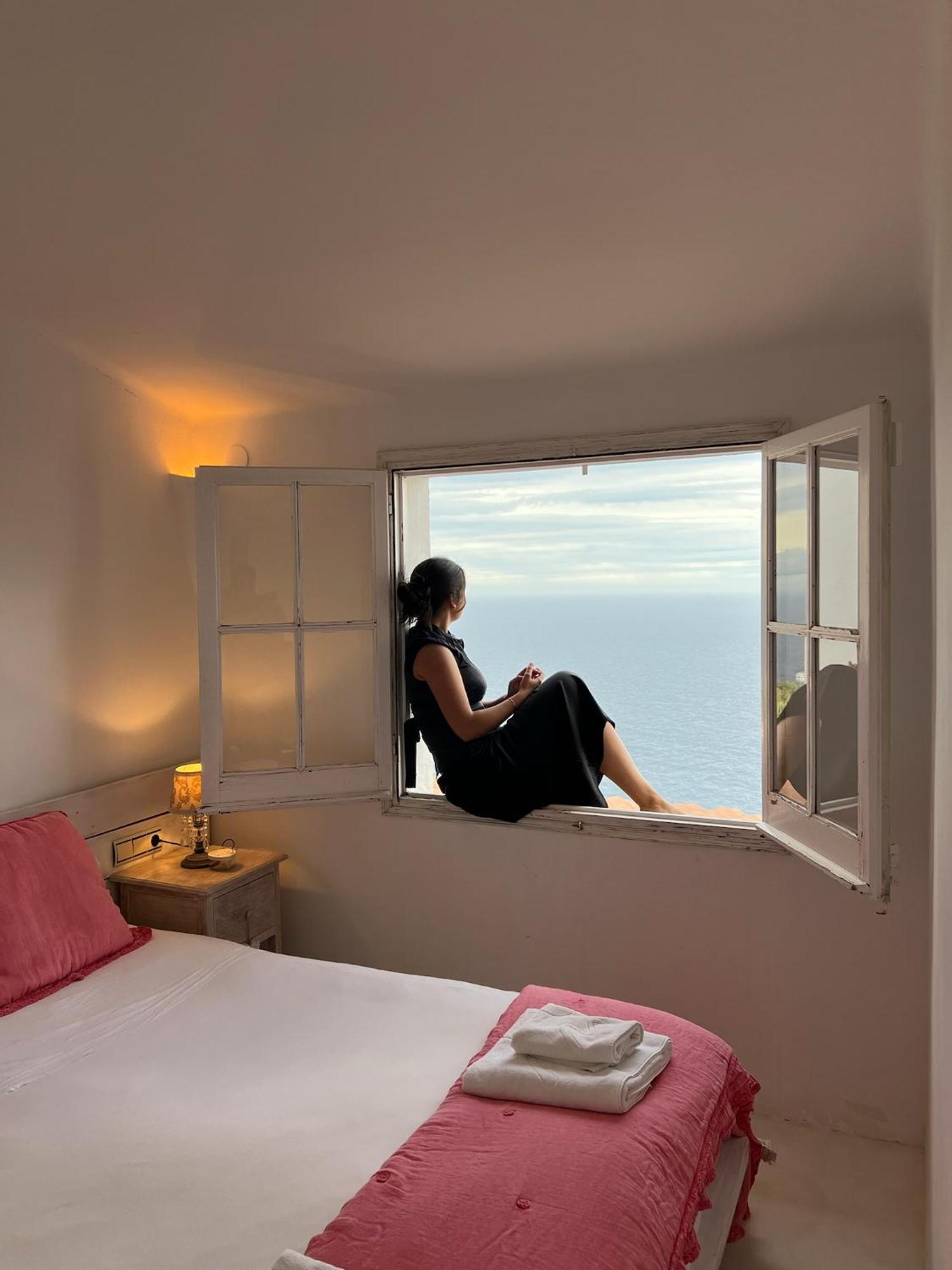 Willa Casa Blanca De Begur Con Vistas Al Mar Y Piscina Zewnętrze zdjęcie